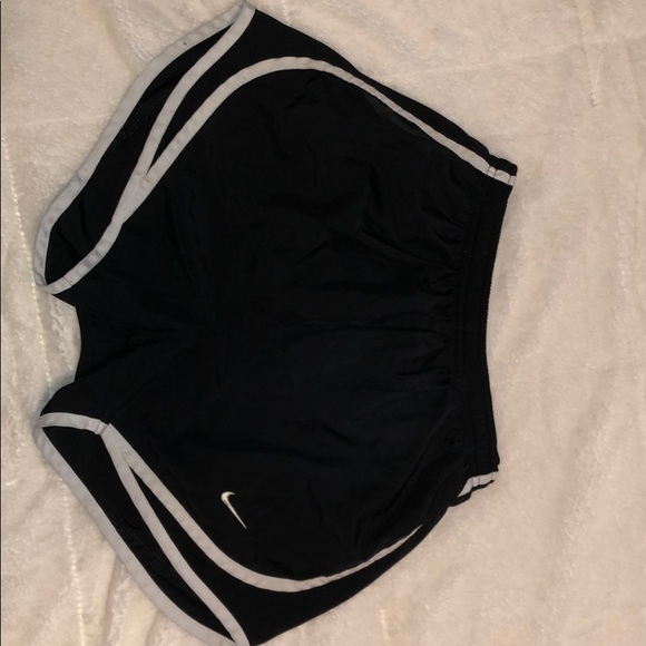 Pants - XS NIKE running shorts